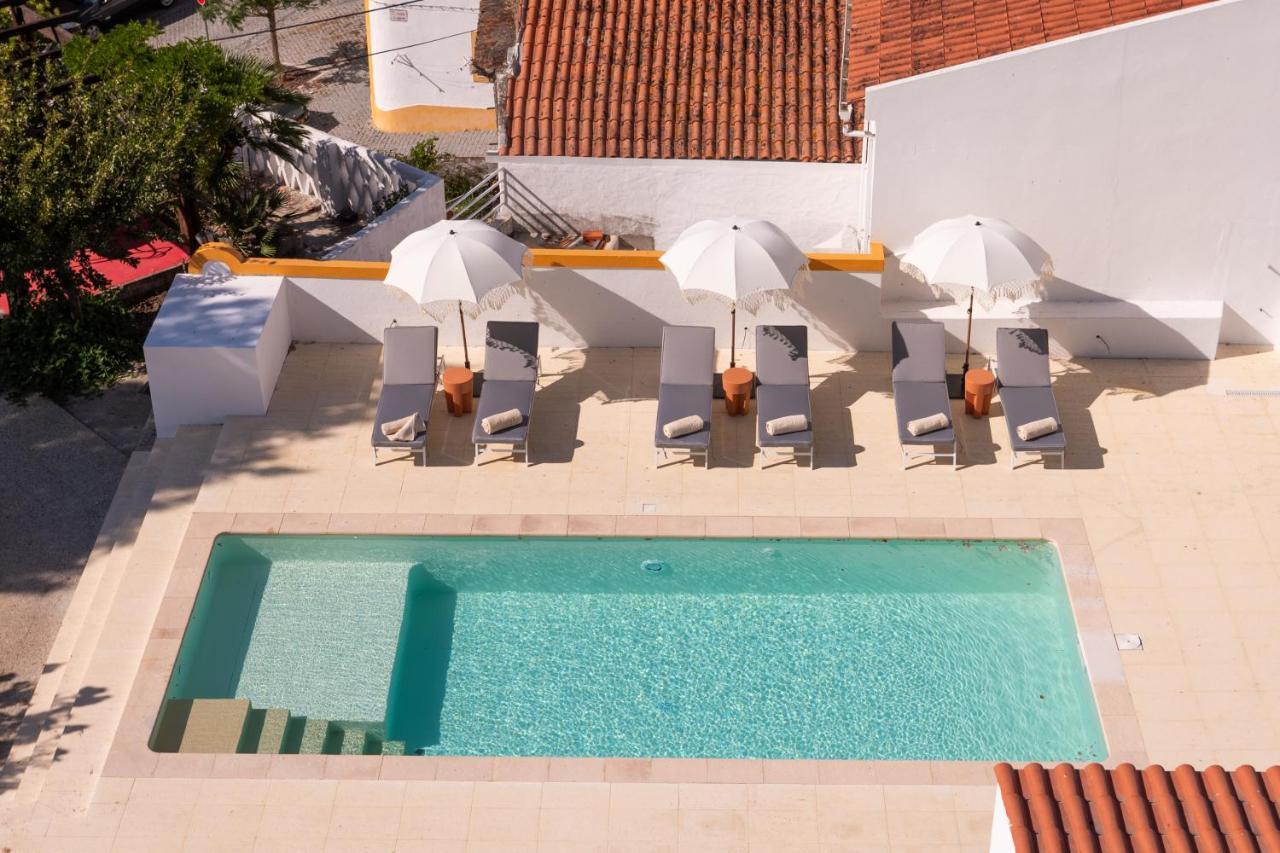 Lilases Boutique House & Garden Mora Bagian luar foto